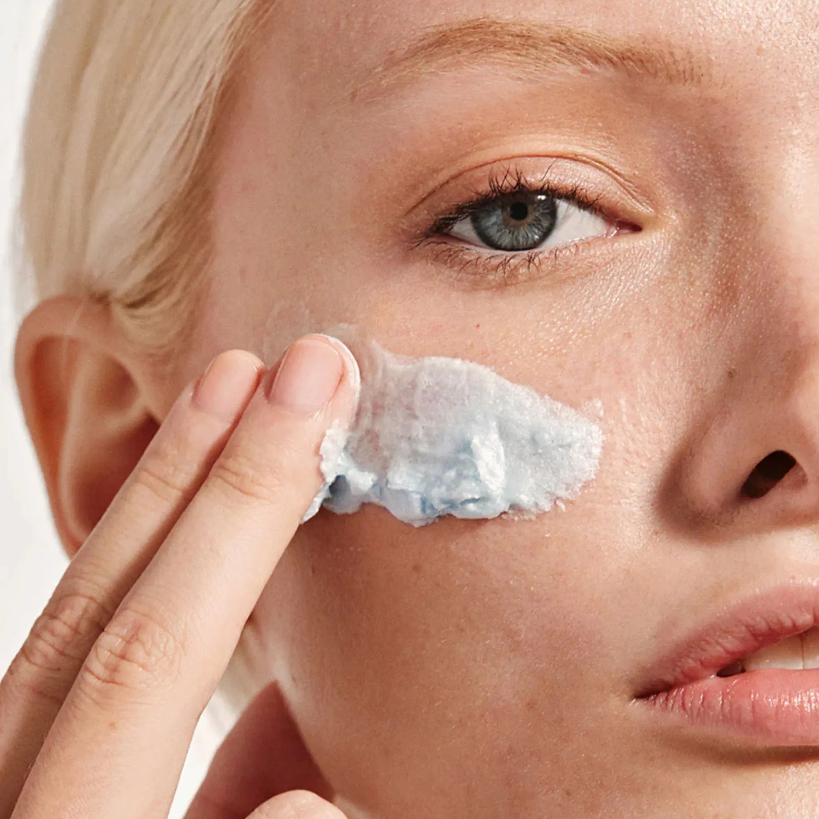 The Best Natural Skin Care Routine for All Ages